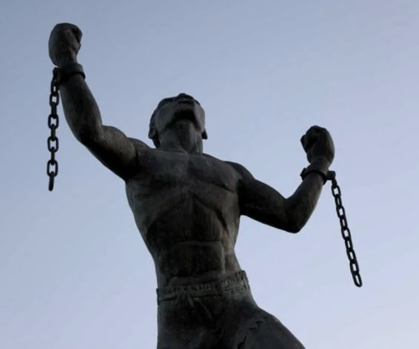 Bussa's Statue